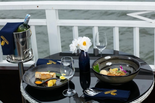 Hermes Cruises